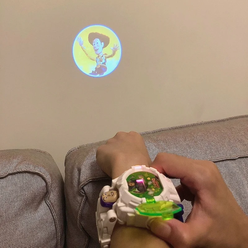 New Toy Story Buzz Lightyear Projection Watch Toy Boys and Girls Baby Children Cartoon Luminous Transfiguration Electronic Watch