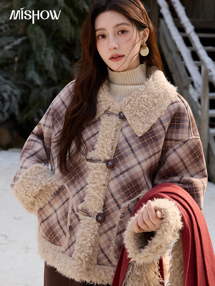 

MISHOW Retro Plaid Suede Patchwork Plush Jacket for Women Winter 2025 Warm Thick Lapel Outerwear Single-breasted Coat MXE92W0999