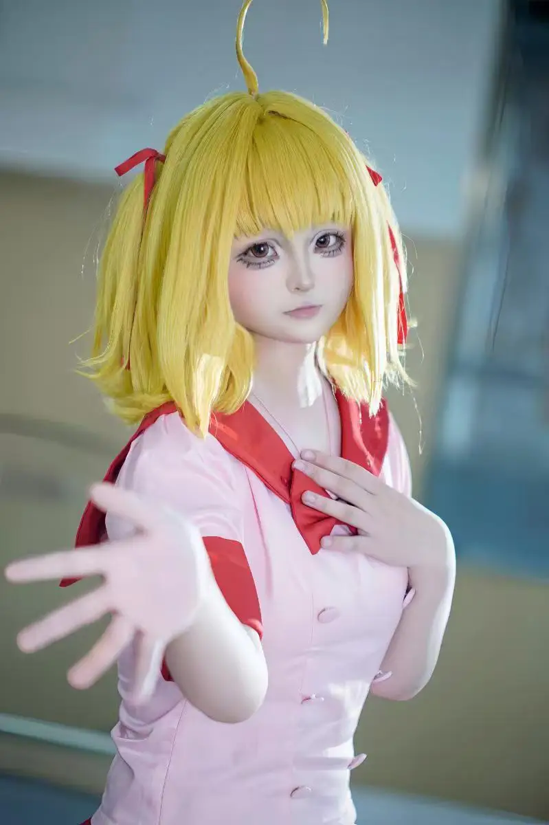 

Cosplay costume also known as Mermaid Melody women's pink outfit suitable for Halloween