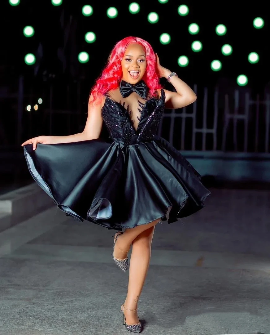 

Customized Aso Ebi Black Cocktail Party Women's Short Skirt Mini Dress Illusion V-Neck Bead Lace Birthday Special Evening Dress