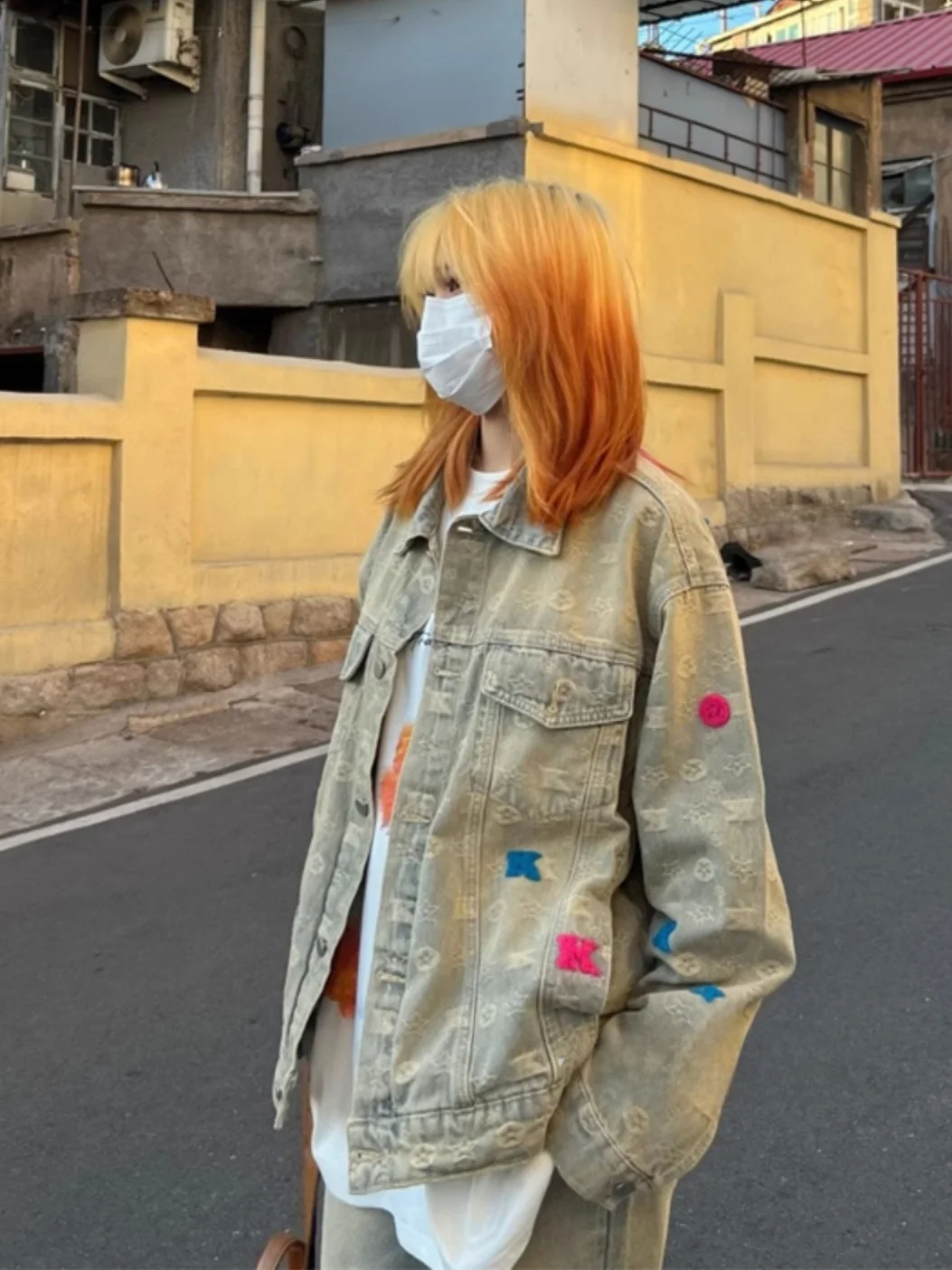 

Ретро-джинсовая куртка в американском стиле с эффектом желтой глины, женская свободная уличная куртка-кардиган, новинка весенней коллекции, модный женский топ свободного кроя