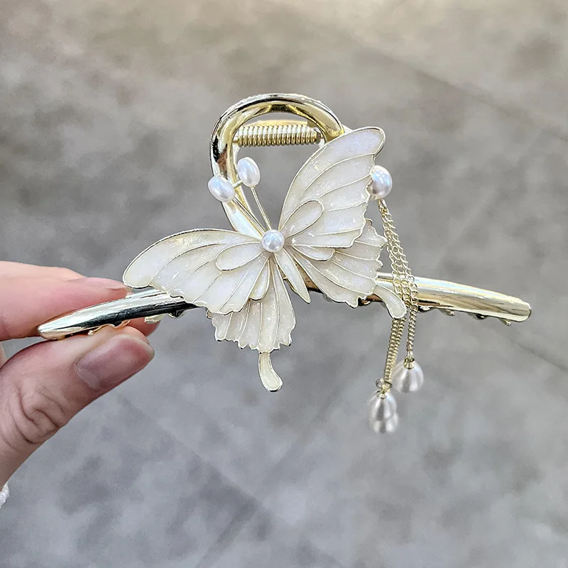 Fashion Butterfly Pearl Tassel Grab Clip Girls Large Ancient Style Hanfu Temperament Hair Clip Back of the Head  Accessories