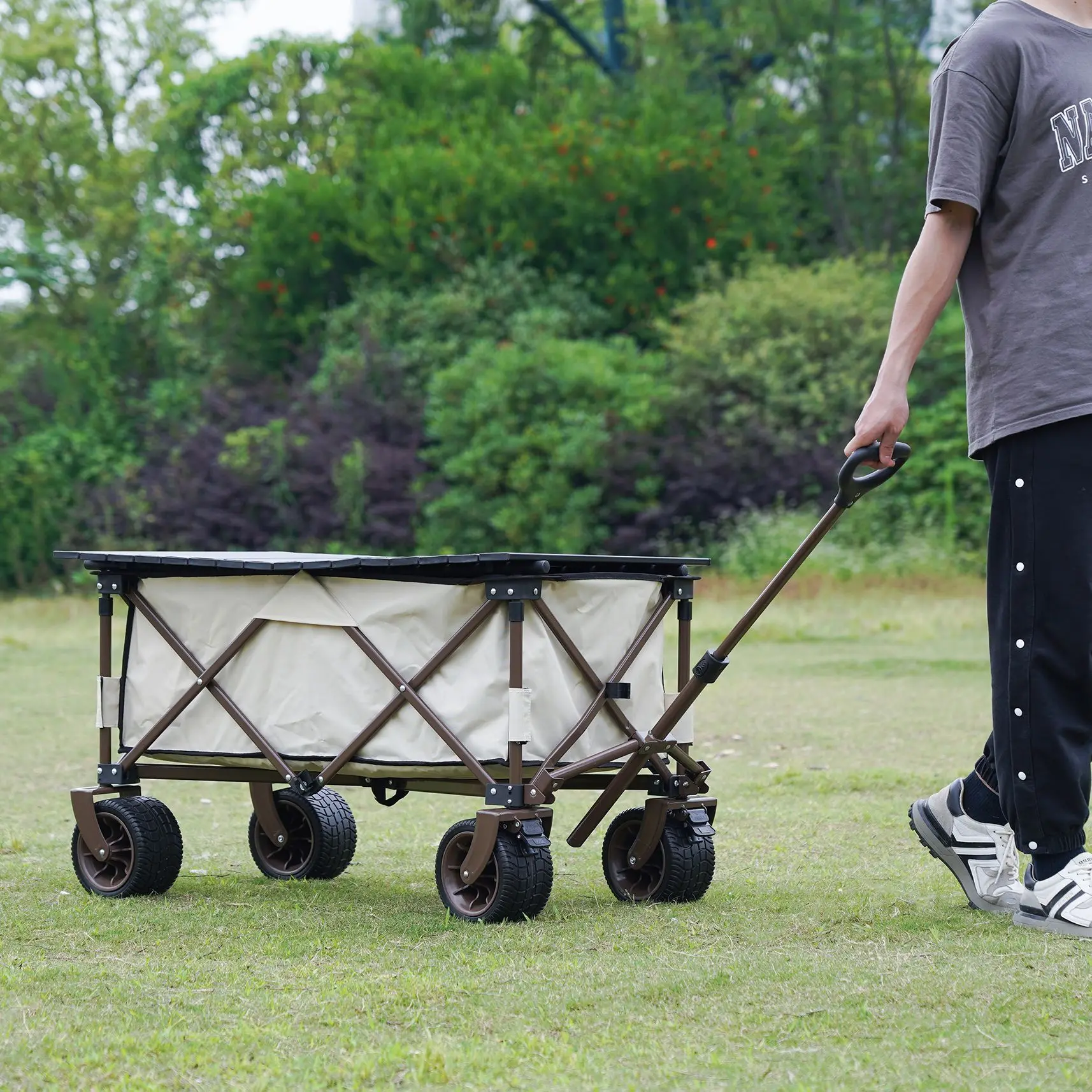 سيارة تخييم خارجية مع لوح طاولة، مقطورة تخييم قابلة للطي، عربة تخزين للنزهات، عربة صيد السمك على الطرق الوعرة