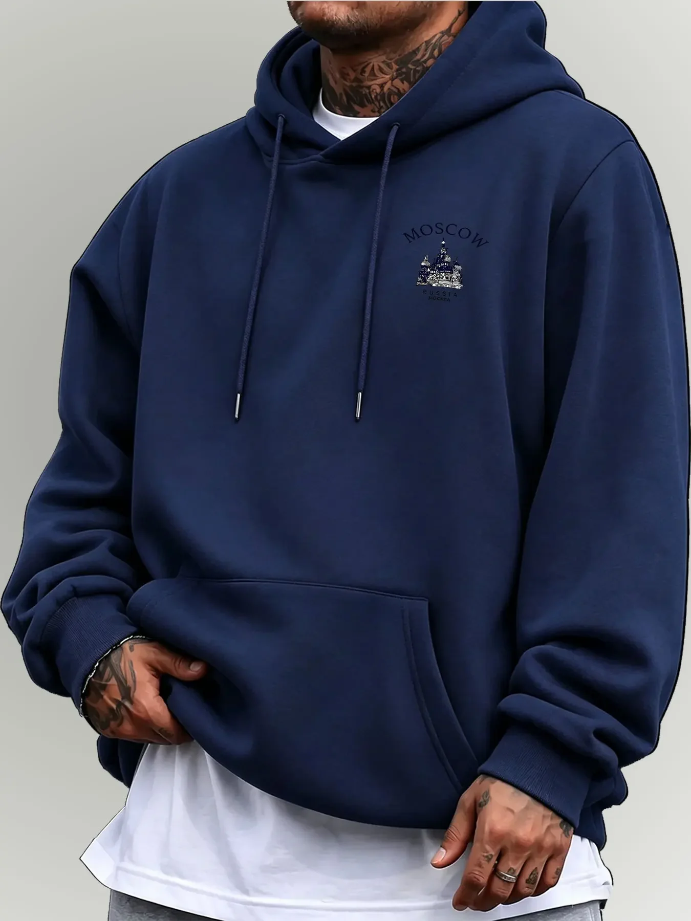 Men Moscow Russia Saint‑Basil’s Cathedral Graphic Hoodie City Building Back Print Casual Oversized Pullover Sweatshirt