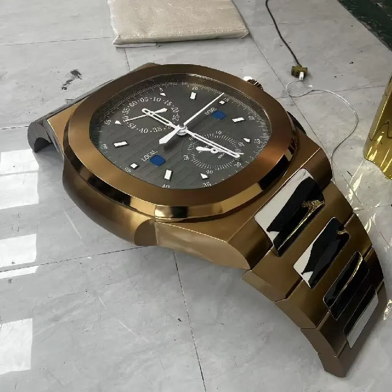 Italian Light Luxury Stainless Steel Coffee Table Designer Tempered Glass Table Luxury Villa Art Machine Ring Watch Coffee Table