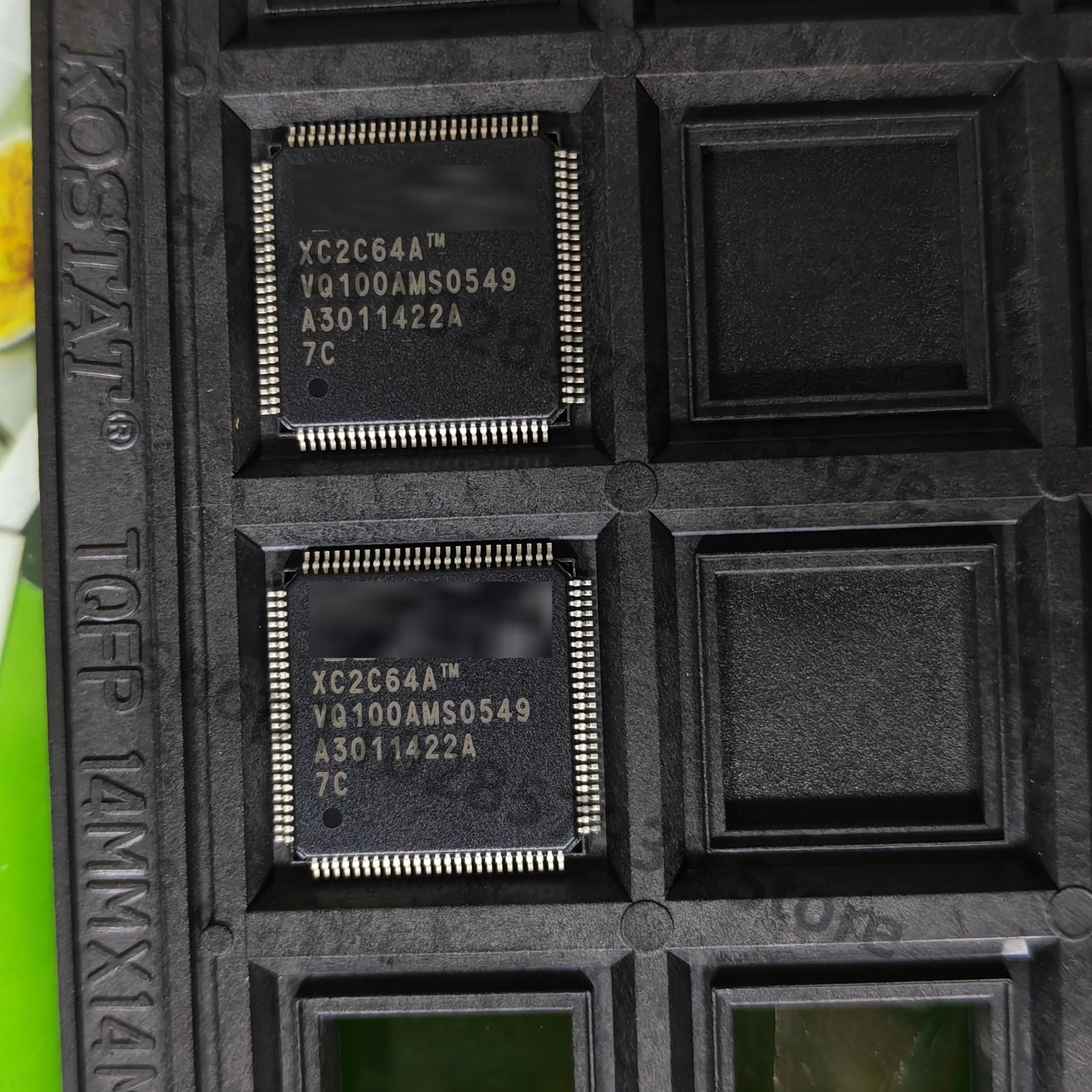 

1 шт./лот XC2C64A-7VQ100C XC2C64A 7VQ100C QFP-100 CPLD - сложные программируемые логические устройства