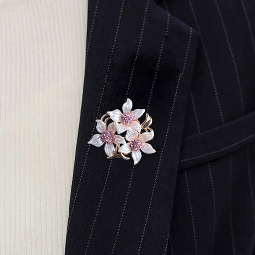 

2pcs Rhinestone Flower Scarf Button Alloy Brooch Pin for Women Birthday Gift Decorative Sock Tassel Shirt Pins