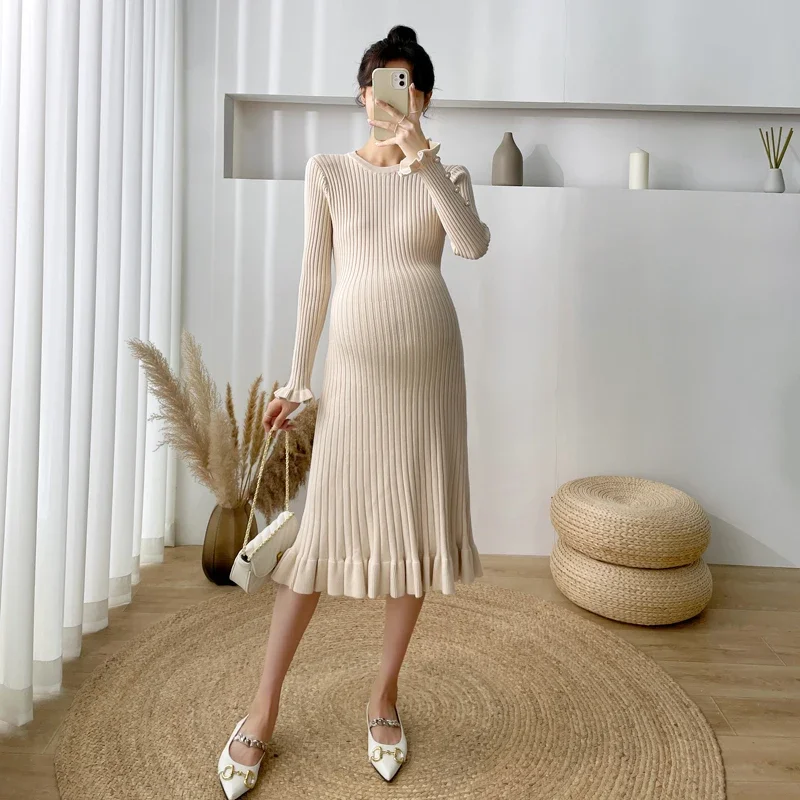 Autumn Winter Knitted Maternity Sweaters Chic Ins Elegant A Line Slim Dress Clothes for Pregnant Women Beading Ruffle Pregnancy