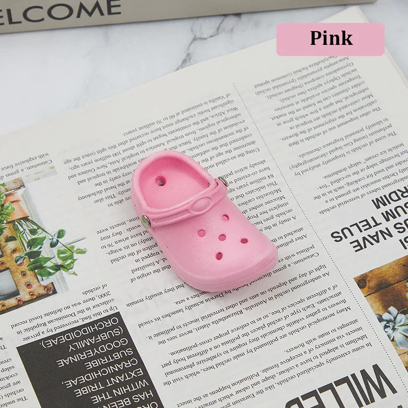 1 Pc Cute Funny Shoe Charms Pack for Women Men Boys Girls Teens, Decorative Charms for Clogs & Bubble Slides, Shoe Accessories