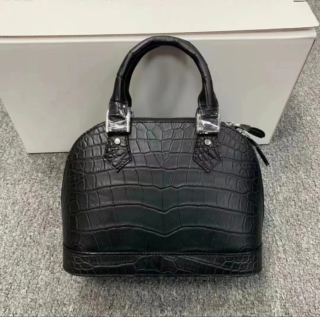 

2023 New Luxury Crocodile Skin Lady's Handbag Fashion Genuine Leather Women Bag Large Capacity Shell Bag 45