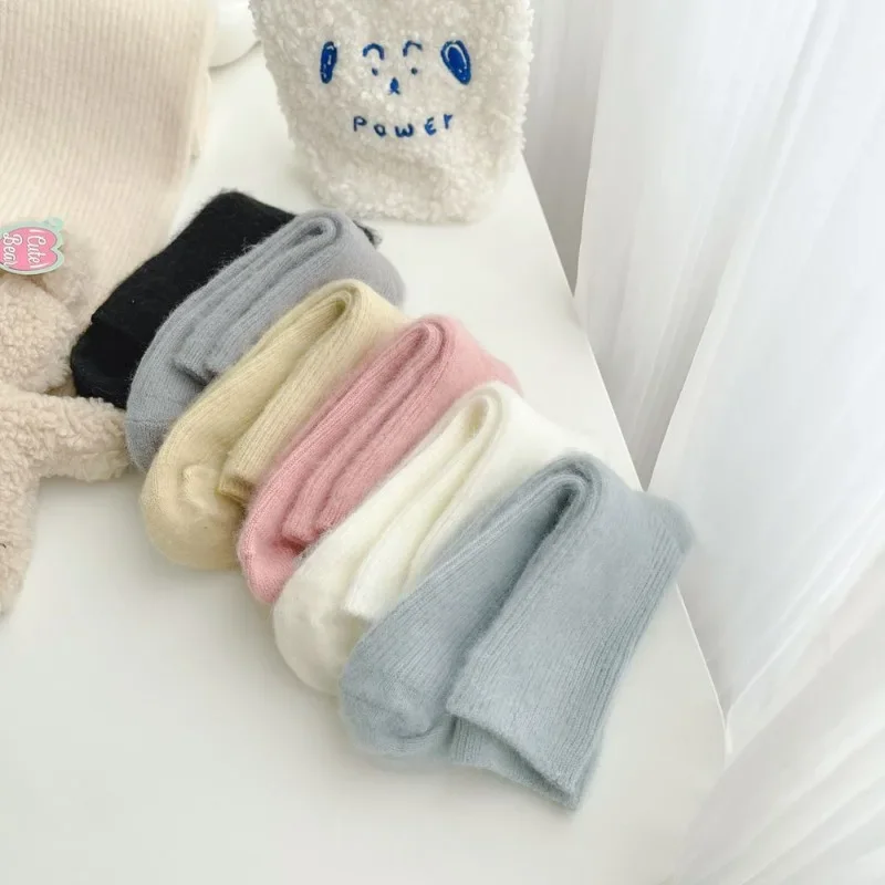 Thick Cashmere Socks Warm Winter Luxury Women Wool Casual Japanese Fashion Solid Color Comfortable Home Sock Long High Quality