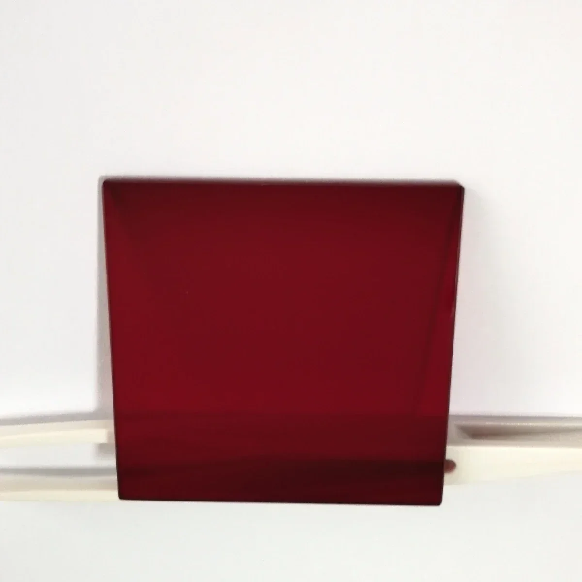 HB650 Red Optical Glass 650nm Longpass Filter Infrared Transmission Visible Light Cutoff for Cameras Sensors Optical Instruments