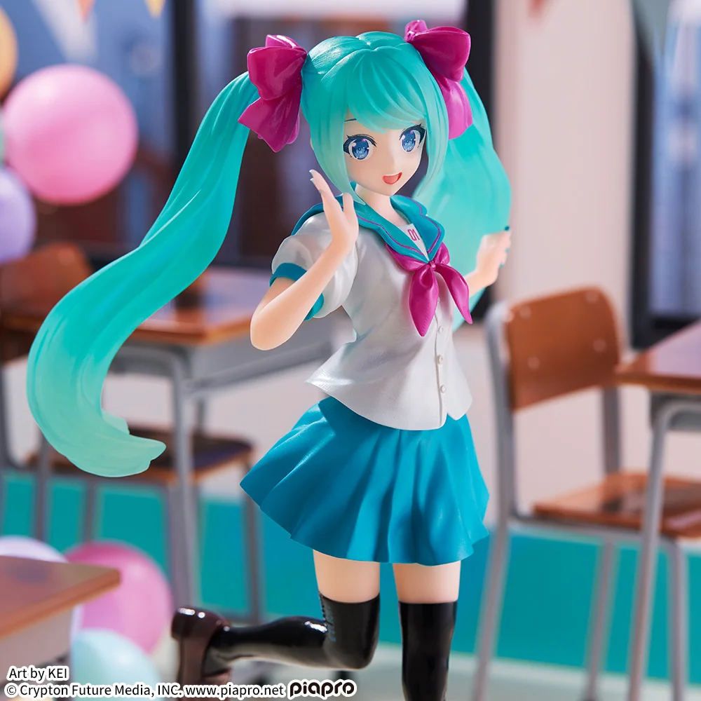 Hatsune luminosa série Miku Sega, 16 ° Aniversário, Kei Ver, presente original da figura, 18cm, genuíno, em stock