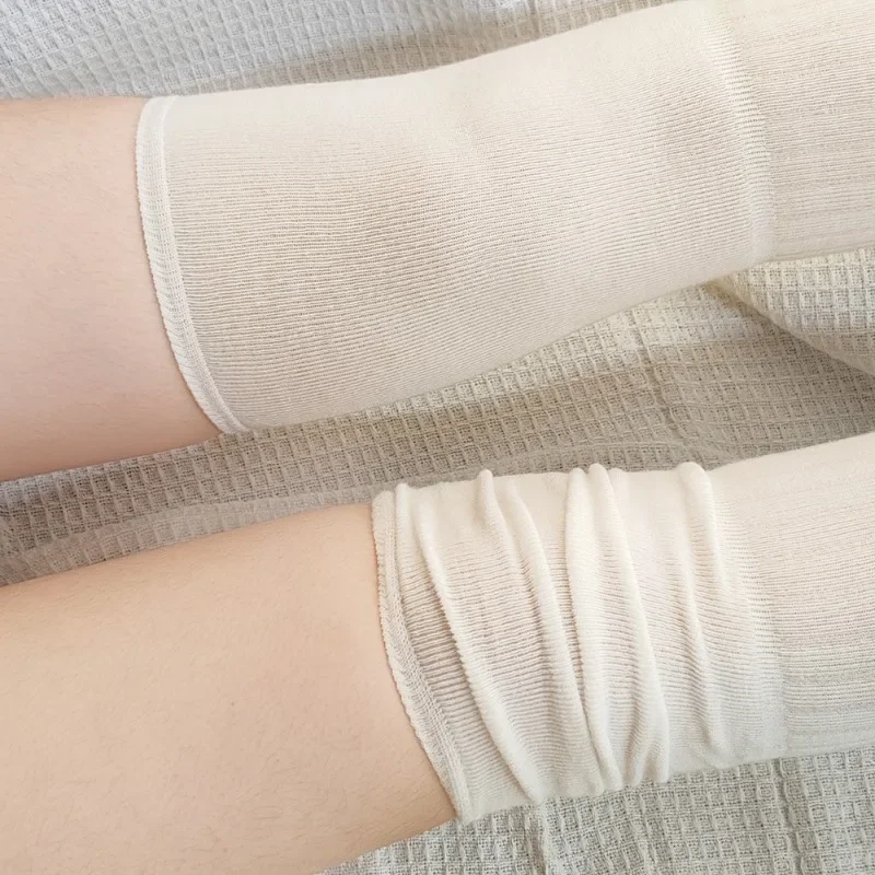 ニットロングソックスカシミヤ女性用ブーツウール太ももストッキングスキニーカジュアルコットンオーバーニーハイふわふわ女性用ロングニーソックス