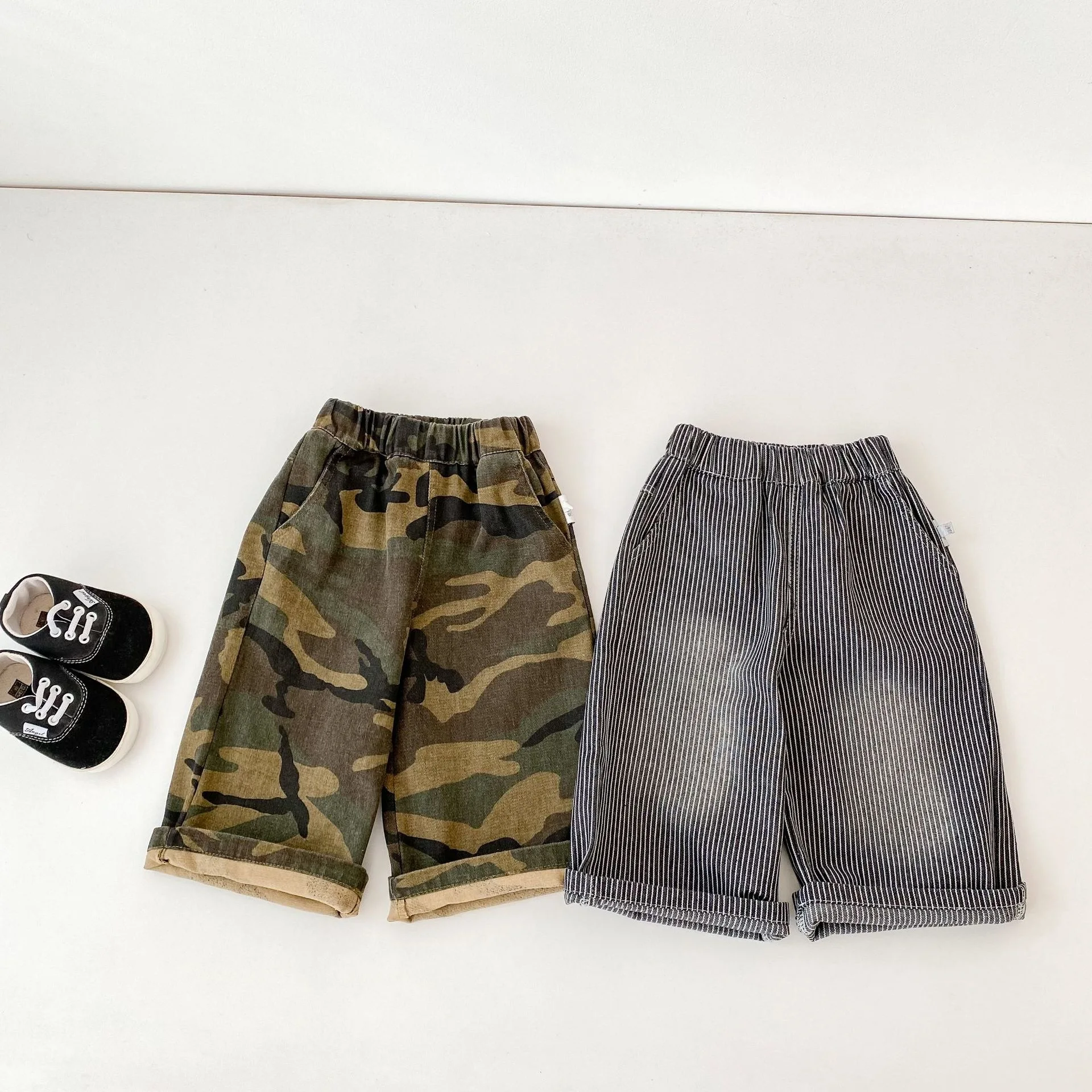 2026 Autumn New Baby Loose Trousers Cotton Girls Fashion Striped Denim Pants Boys Camouflage Casual Pants Toddler Clothes