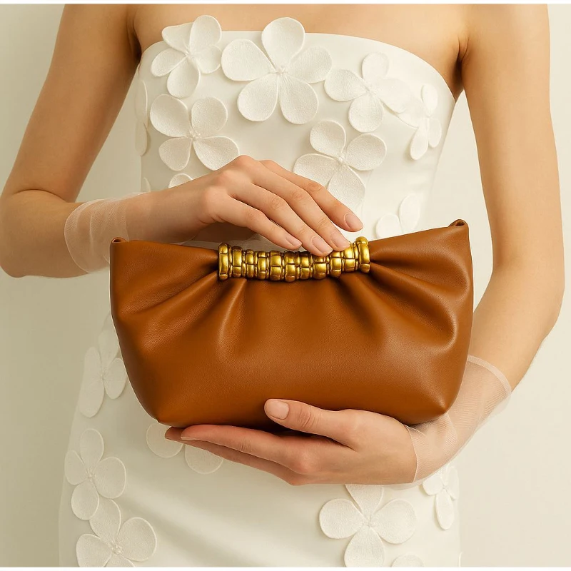 

Luxury Metal Pleated Clutch Bag Evening Bag Banquet Clip Purse Women Soft Leather Bag With Shoulder Strap Dumpling-shaped Bag