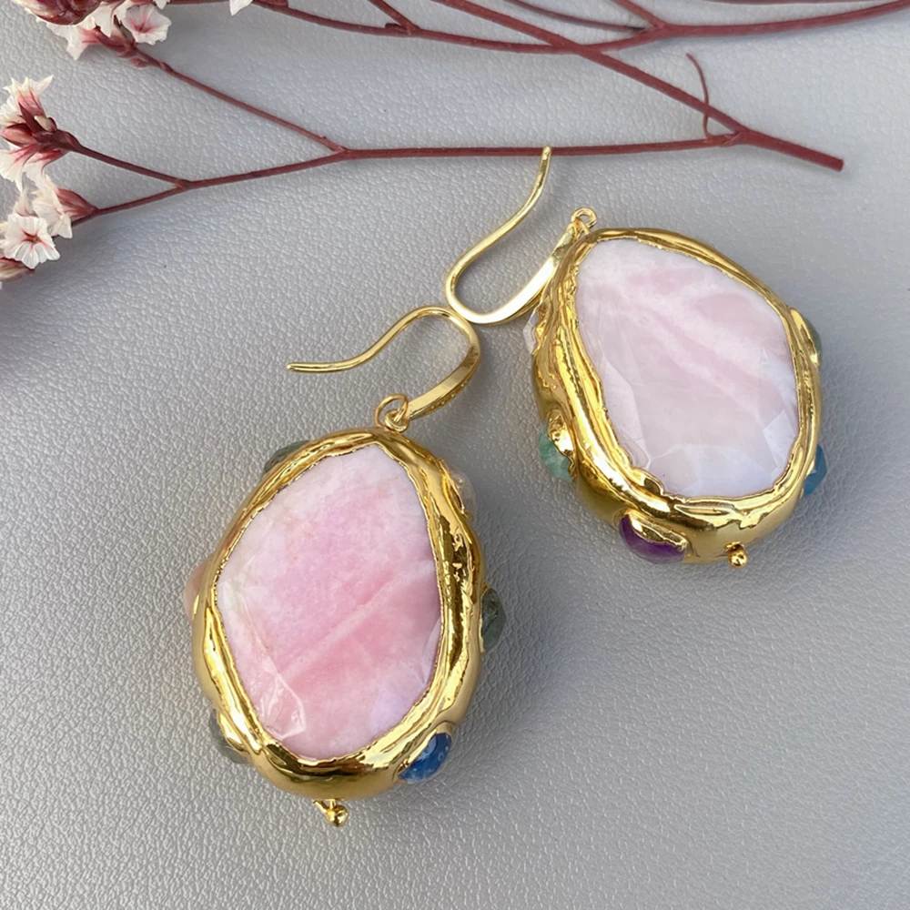 Cultured 10-11mm Pink Round Pearl Pink Nugget Jade Gold Plated Chain Bracelet Hook Earrings Set