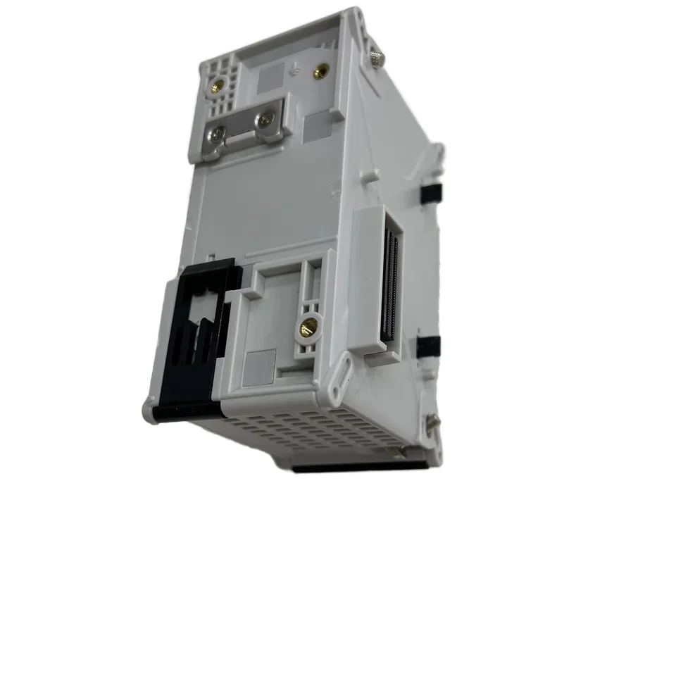 

100% НОВЫЙ и Оригинальный измерительный блок для измерения напряжения Keyence NR-ST04, многоканальный регистратор данных