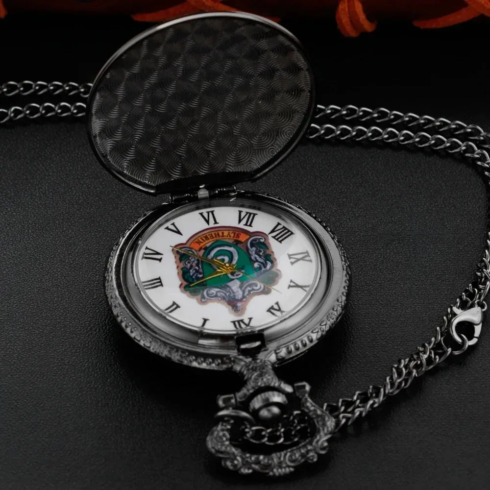 Black Movie Theme Snake  Pattern Quartz Pocket Watch Exquisite Engraved Watch Vintage Men Women Necklace Pendant Clock boys gift