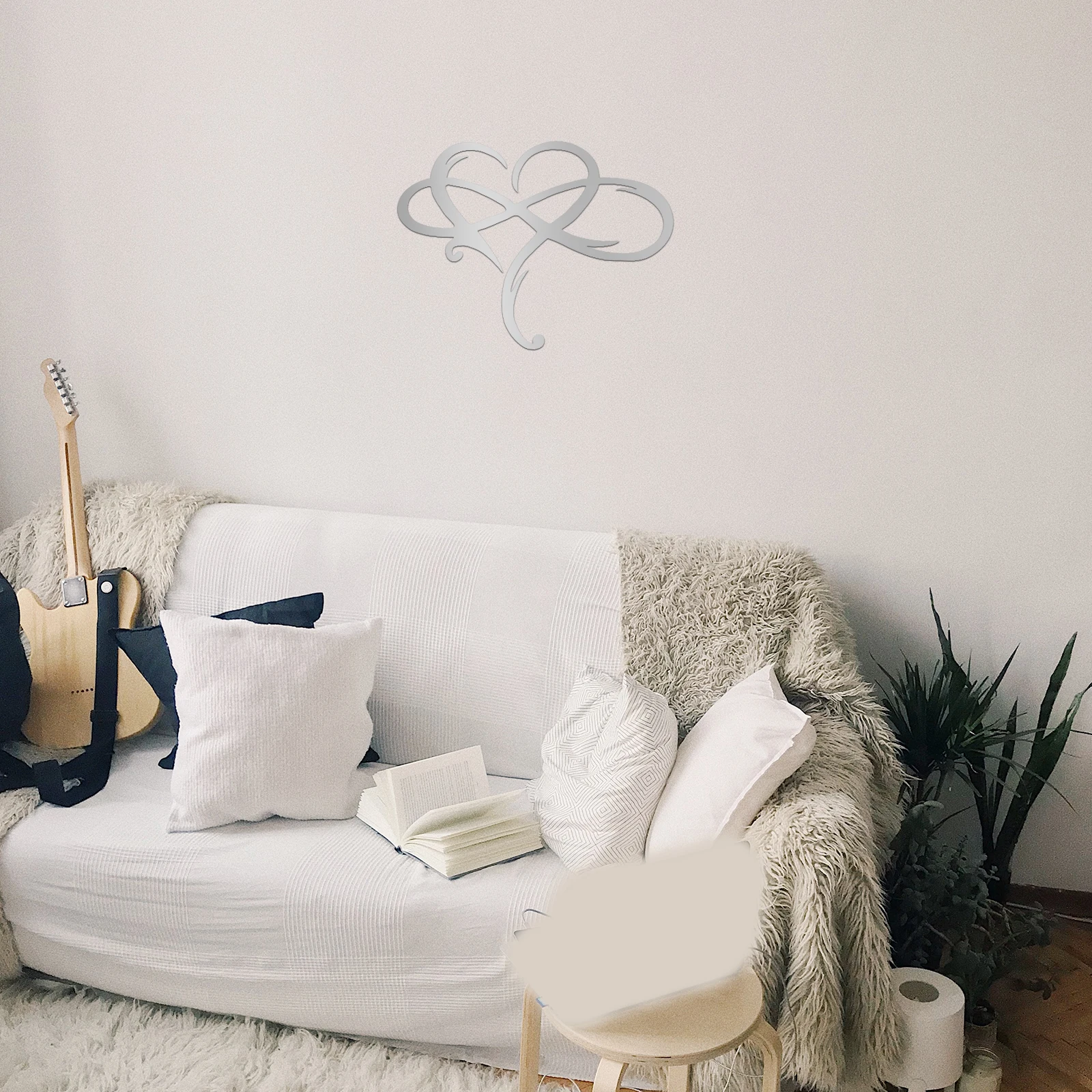 

Wall Decor Hanging Ornament Heart Shape Silver Vintage Home Wrought Iron Decor Interior Wall Hanging Decoration