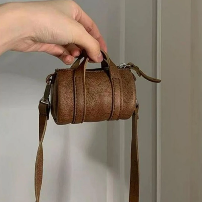 

Сумка подмышки Ретро-мешок-мешок Большая сумка для женщин Сумки на плечо Минималистичный ретро-коричневый кошелек и сумки Дизайнерская сумка Сумка Sac
