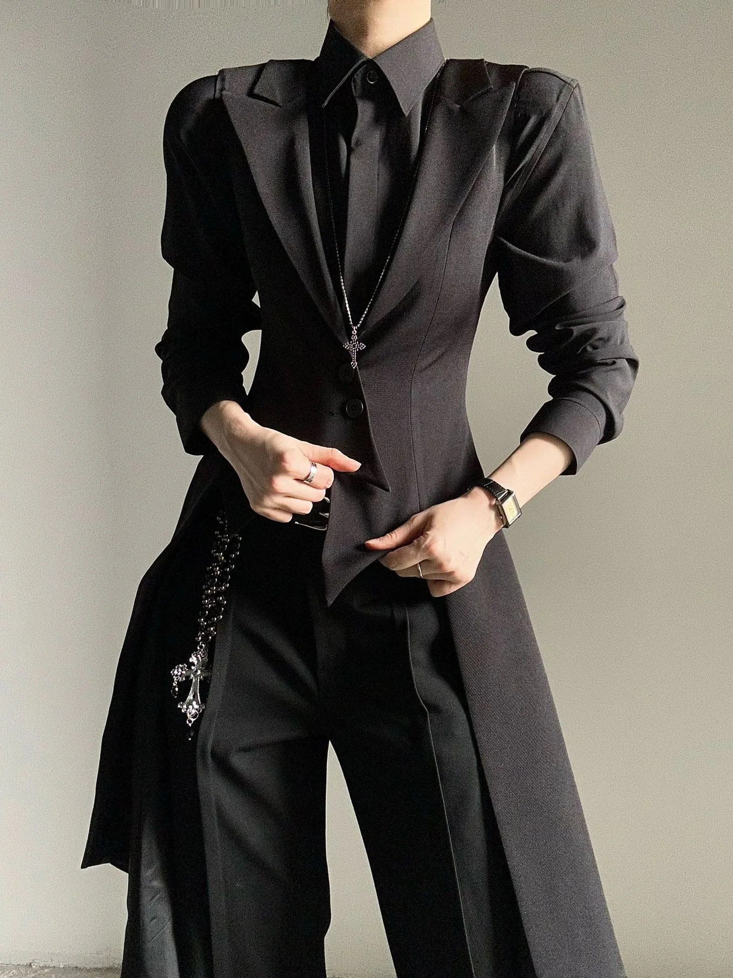 Dünne Armee-Kaschmirwesten für Herren und Damen mit Schnürung und Patchwork-Design, Minimalismus, sanfter urbaner Stil, schlicht, weich, ärmellos – Detail 2