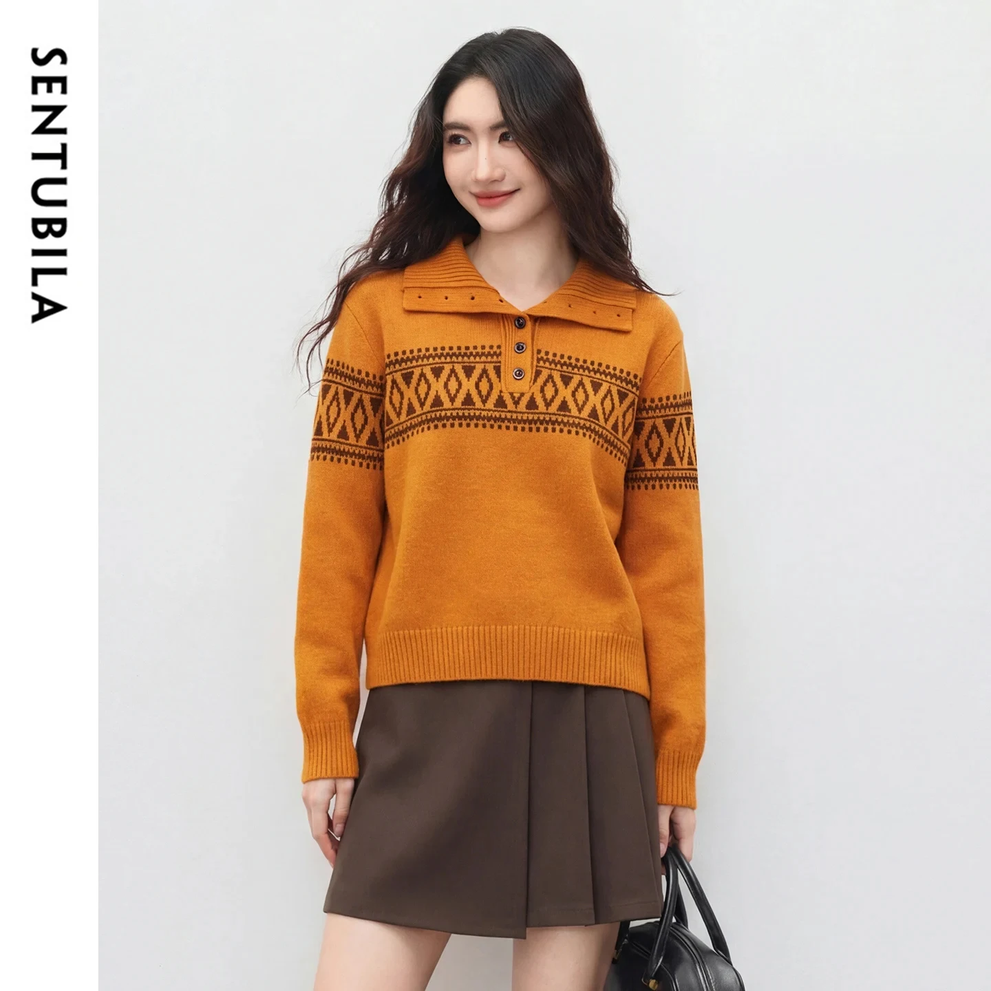 

Женский свитер SENTUBILA 2025 с жаккардовым узором Fair Isle, воротником-стойкой, толстый, повседневный, теплый, зимний топ W61EA6556