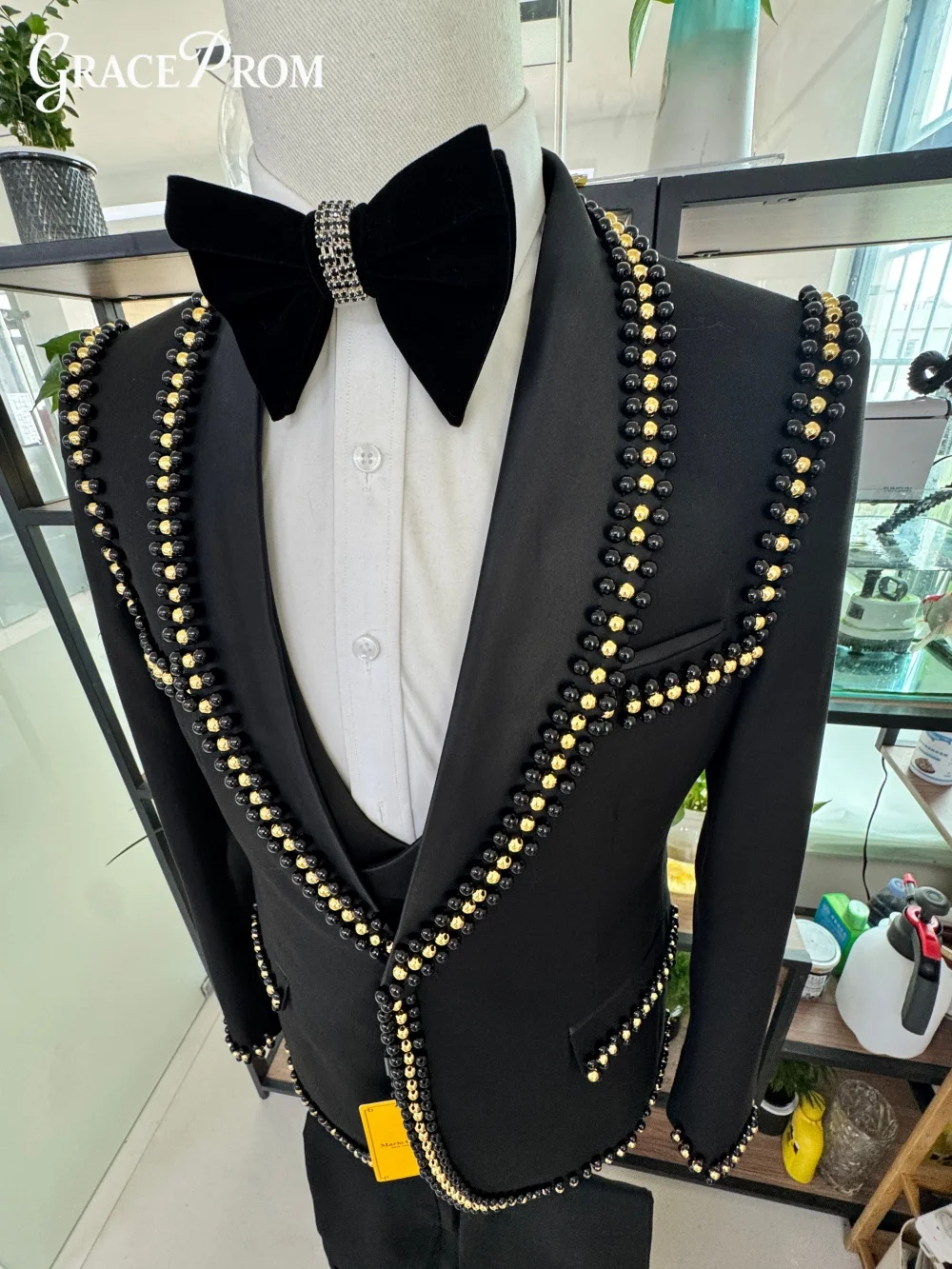 

Luxurious Black 3 Piece Tuxedo Gold Black Beaded Trim Premium Wool Blend Fabric Slim Fit for Groom Wedding Prom Formal Events