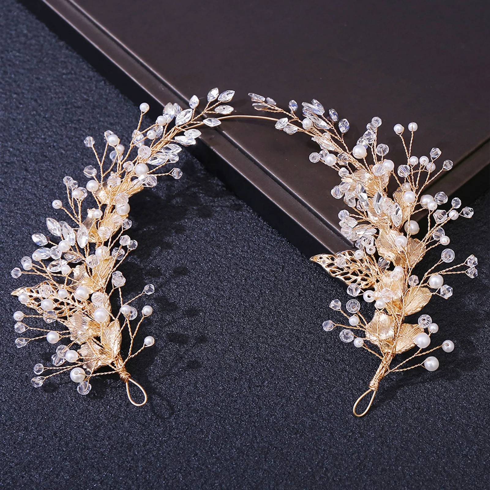 

Handmade Wedding Hair Crowns Gold/Silver Color Alloy Leaf Headbands Sparkly Rhinestone Pearls Hairbands Bridal Hair Jewelry