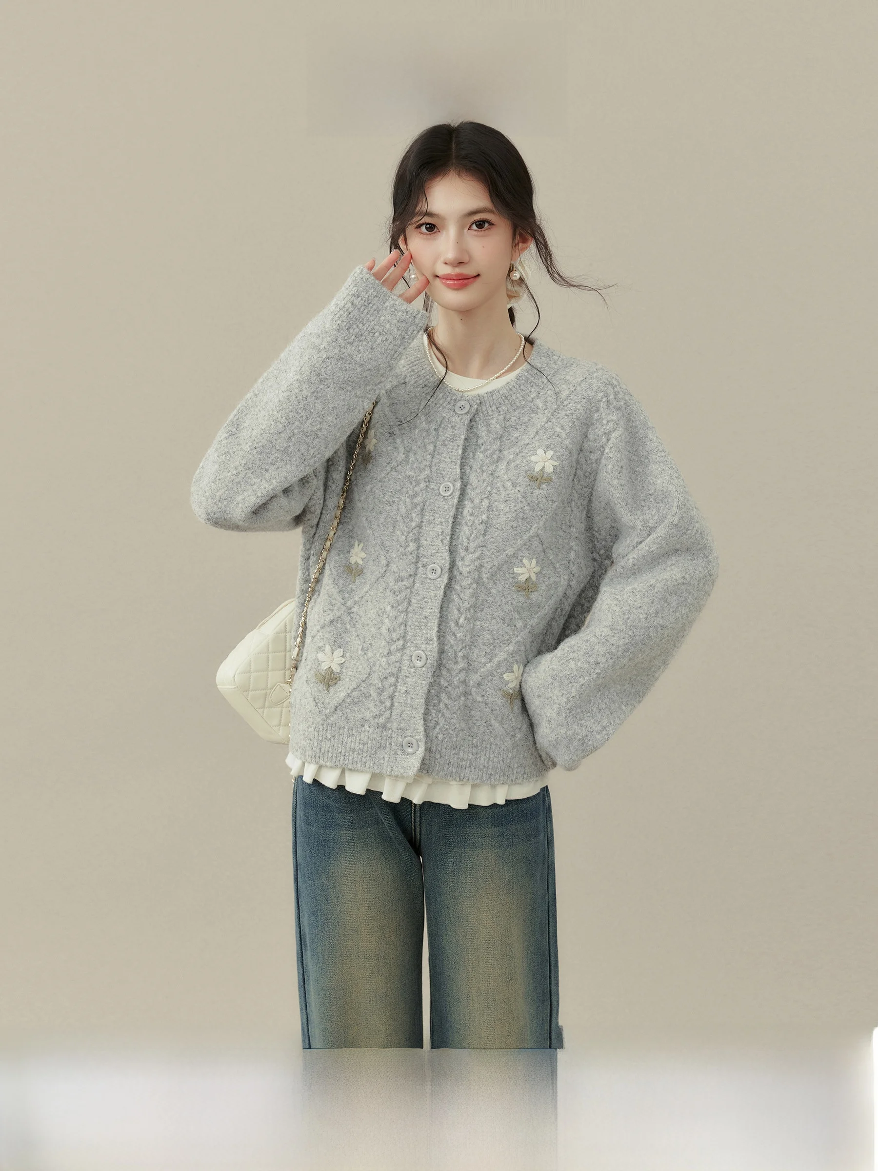 

ay Knitted Open Cardigan Women's Loose Sweater Design Sense Embroidery Lazy Sle Flower Ornament Commute Sle Pure E-comm...