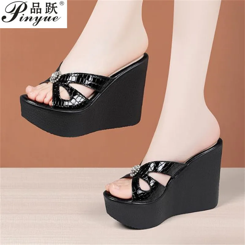 

8cm 11cm Rhinestone Patent Leather Slippers Summer High Heels Platform Wedges Shoes for Office MOdel Small sandal Size 33-43