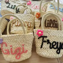 Personalized Handmade Straw Bag for Bridesmaid Tote With Name Custom Flower Girl Bag Bridesmaid Tote Bag Beach Bridal Party Gift