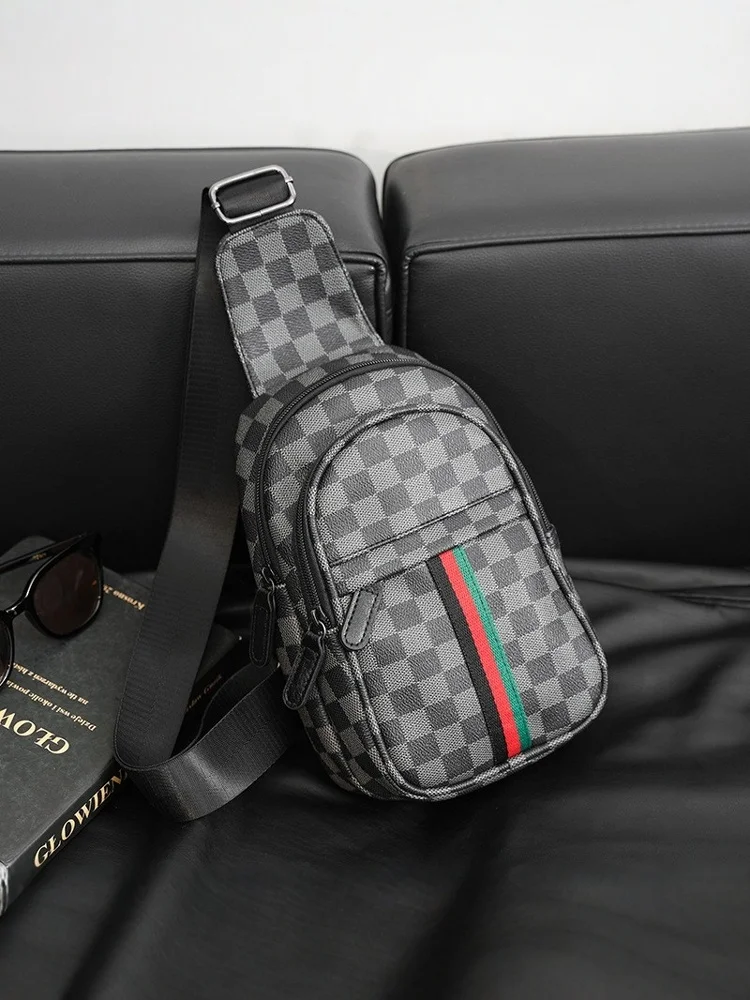 ファッショナブルな小さなチェストバッグクリーンノックトレンディなチェック柄バックパックシングルショルダーバッグストリートスタイルトラベルバッグ男性と女性のための