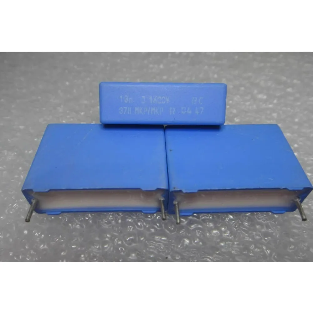 

10PCS BC MKP 0.013uf/1600v 13nf 133 new 22mm film capacitor