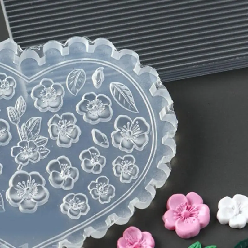 652F Reusable Heart Silicone Mold For 3D Floral Art Charm And DIY Crafts