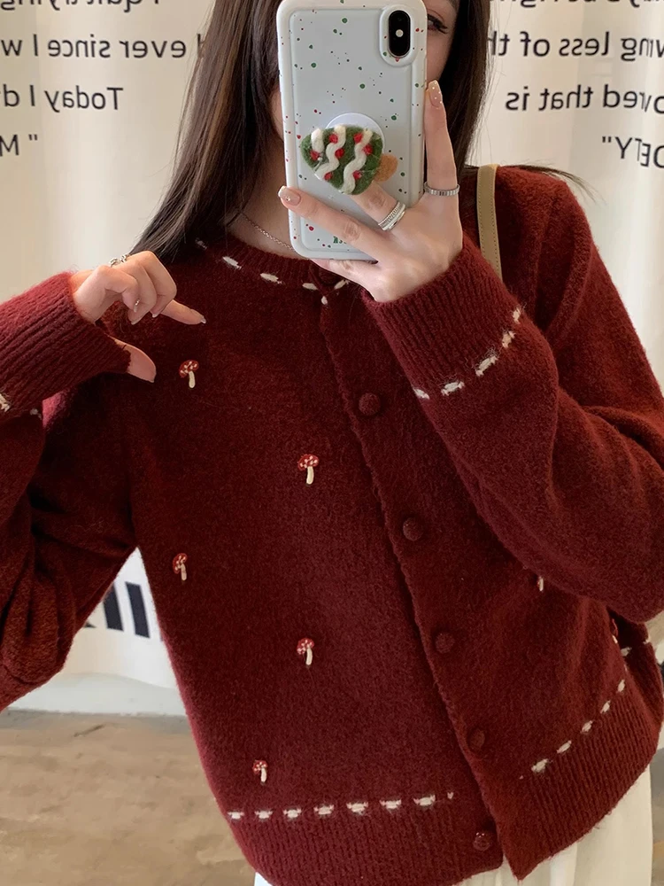 

Vintage design mushroom embroidery knitted cardigan top for women's autumn and winter loose round neck casual sweater Y2K