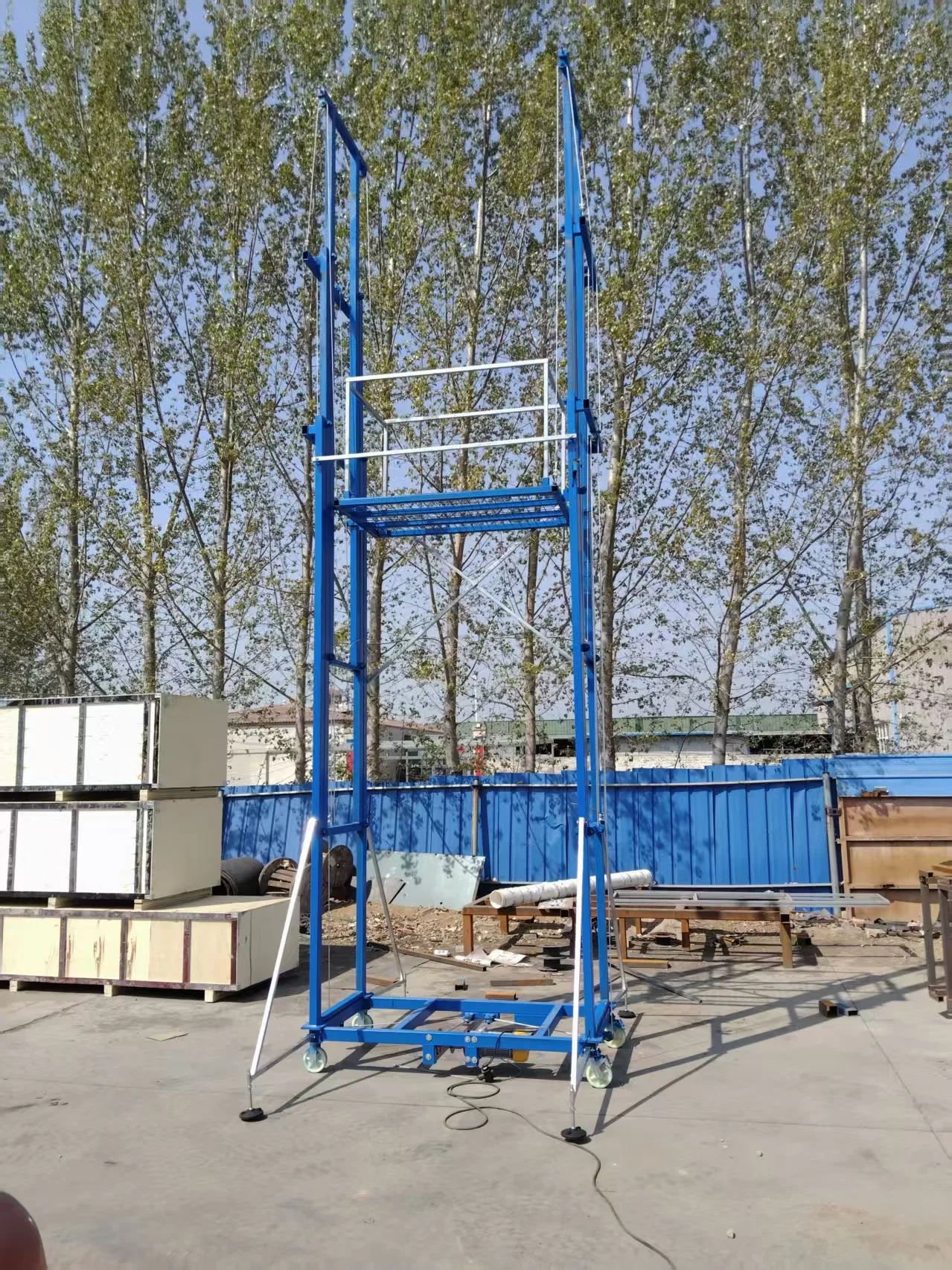 Adjustable Electric Scaffolding Lift System with Steel Frame for High-Rise Projects