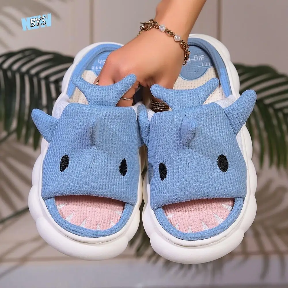 

Cloudy Sharks Slipper Shark Plush Slippers Open-toe Slides Loafers Winter Shoes Winter Slippers Funny Anti Slip Linen Slippers