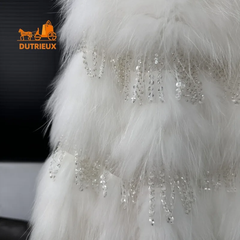 2025 New Temperamental Top-grade Genuine Leather Raccoon Fur Coat for Women, Warm 00% Raccoon Fur Coat for Vacation and Office