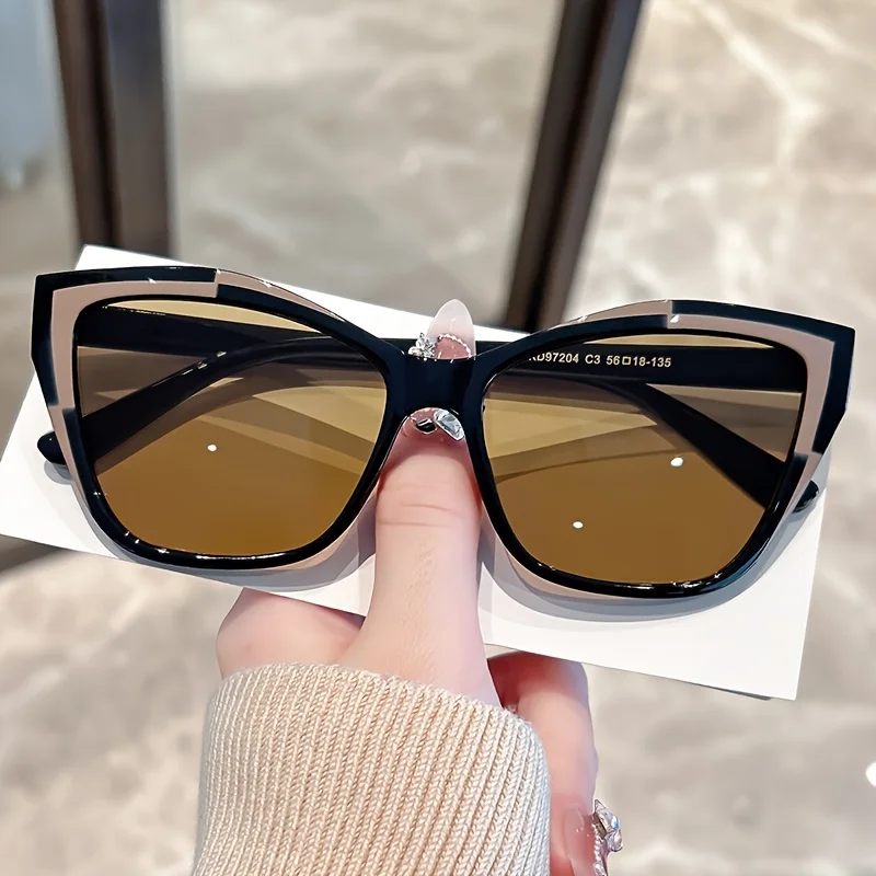 1 x modische Katzenaugen-Rahmenbrille, schicke Dekoration mit schwarzem und Leopardenmuster, perfekt für Party- und Urlaubsgeschenke
