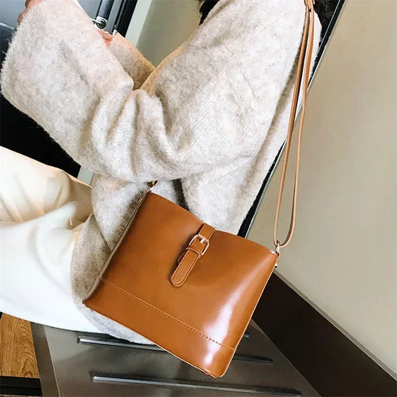 Vintage All-Match Women Shoulder Bag Solid Handbag Crossbody Bag Women\'s Minimalist PU Leather Bag for Work Bolsas Femininas