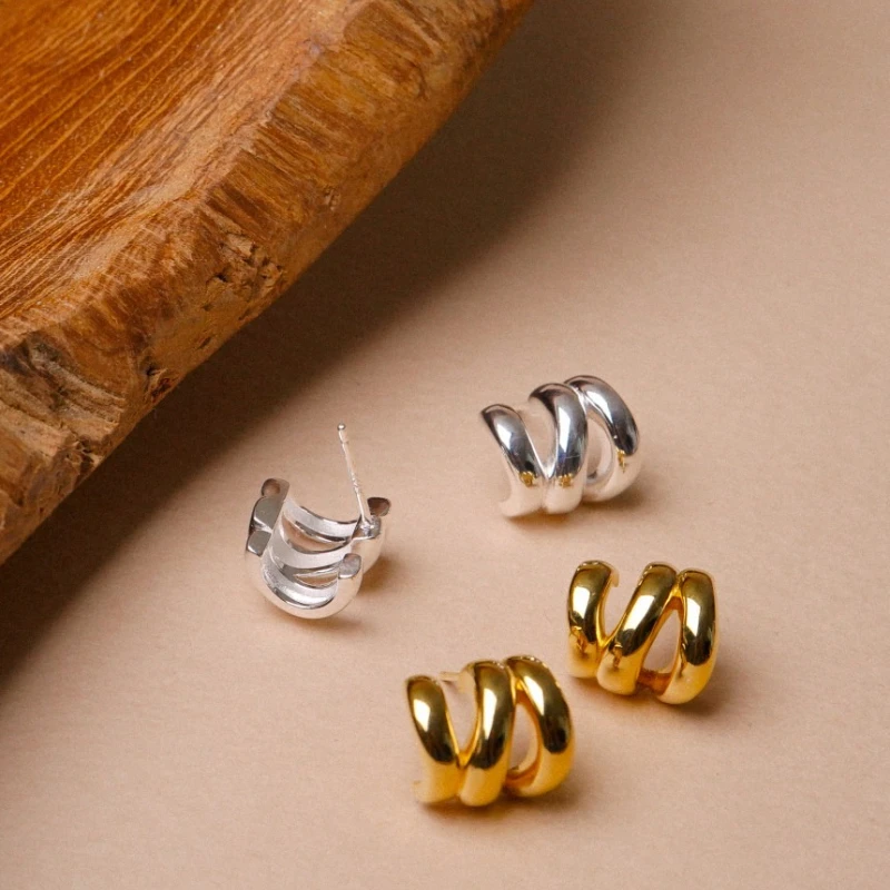 

Трехслойные серьги-гвоздики из чистого серебра 925 пробы с изогнутой поверхностью, простые геометрические полукруглые модные серьги для женщин