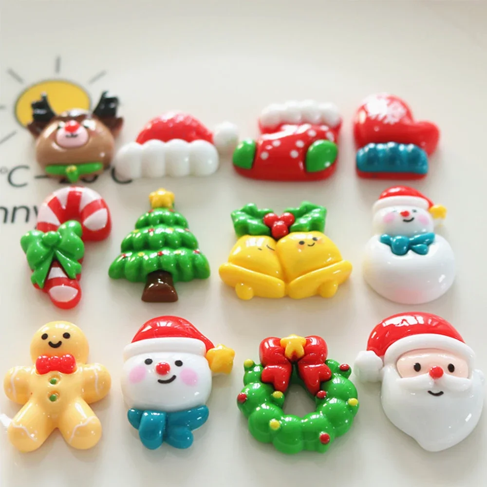 10PCS Shiny 2024 New Christmas Hat Miniature Flat Back Resin Cabochons For Hairpin Scrapbooking DIY Home Decor Craft Accessories