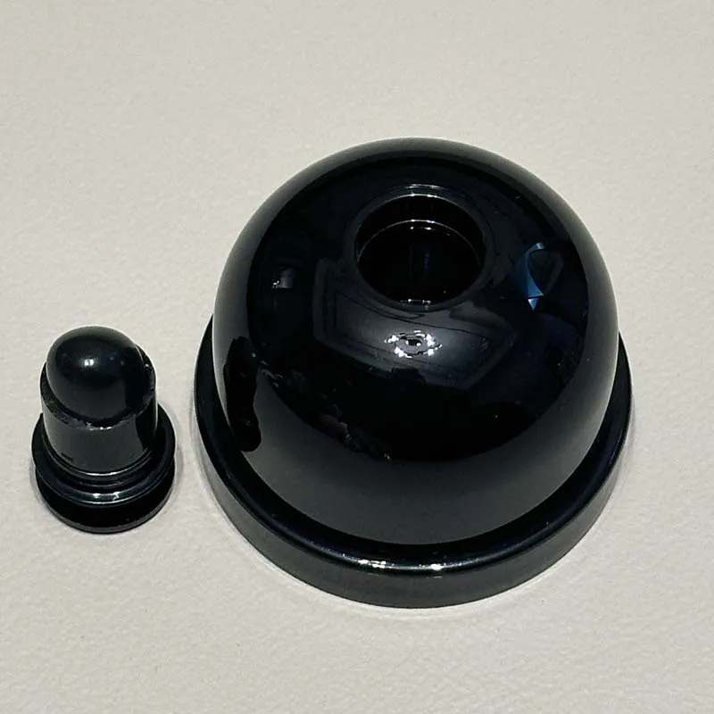 ベリーソリッドリップグロス 保湿とリッチな発色で魅力的な唇を演出 ソフトブラシヘッド クリアウォーターミラー リップグレイズ