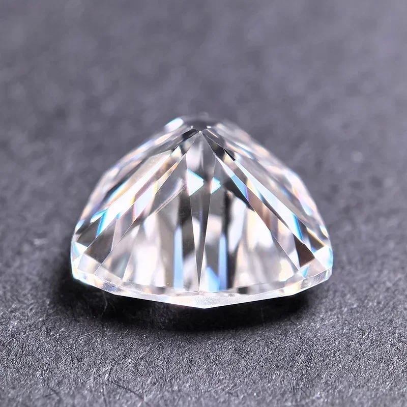 Moissanite Stone White Color Trillyon Cut For Lab Grow Diamond For Advanced Jewel Rings Earrings Making With GRA Report