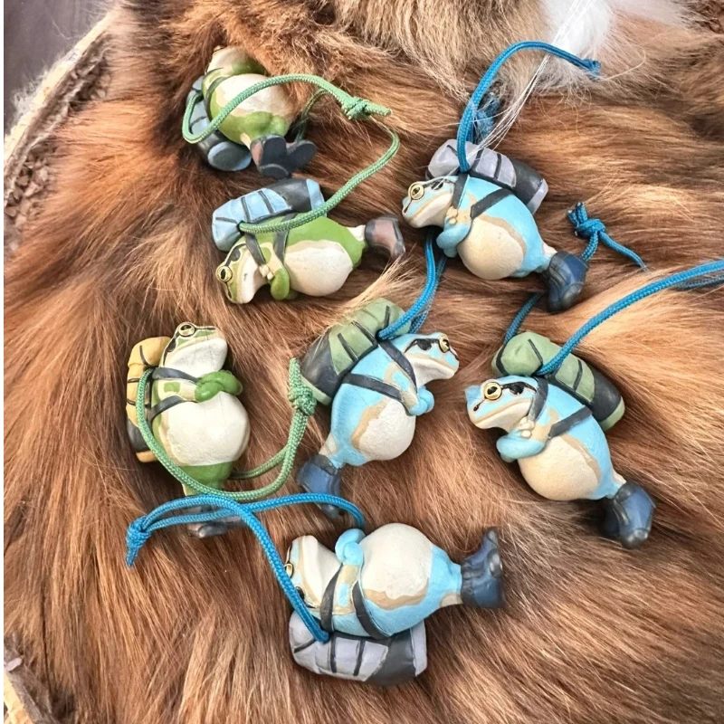 

Безопасный возврат деревянной лягушки на складе, новый цвет, слепая коробка, дорожная лягушка, лес, милый рюкзак, небольшой кулон, необходимая модель для путешествий, игрушка