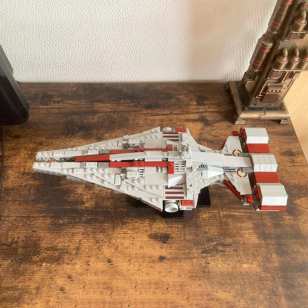 NEW 664PCS MOC- Republic Arquitens-Class Light Cruiser Set Midi-Scale Building Blocks Starship DIY Bricks Kit Model Toys Gifts