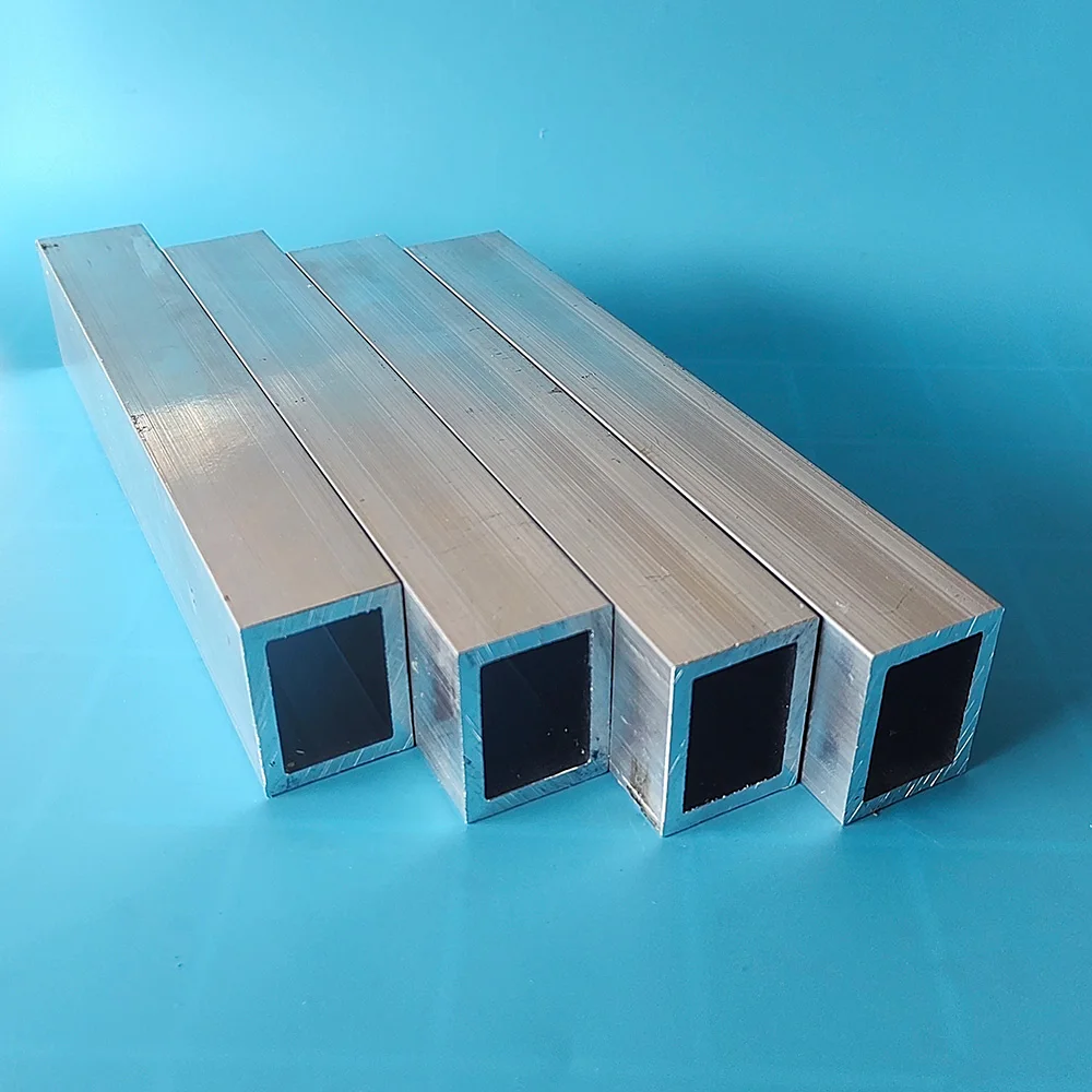 High quality aluminum alloy square tube, size: 30mm x 40mm, length: 200mm~500mm，Wall thickness: 4mm。