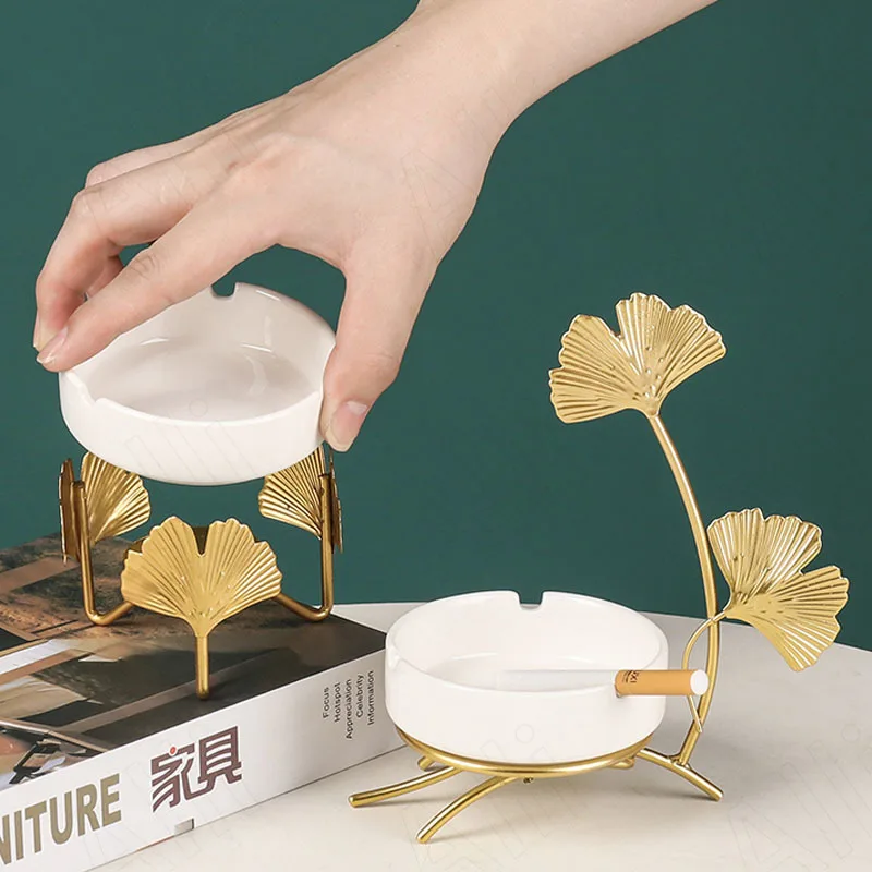 Modern Ceramic Ashtray Ginkgo Leaf Gold Plating Process Soot Storage Box Living Room Coffee Table A Shtray Home Decoration