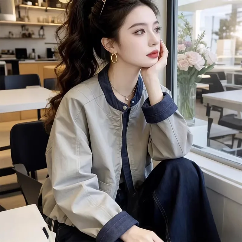 Women's Fashionable Denim Patchwork Baseball Style Jacket Spring 2026 Loose Fit Stand Collar Slimming Top Commute Style